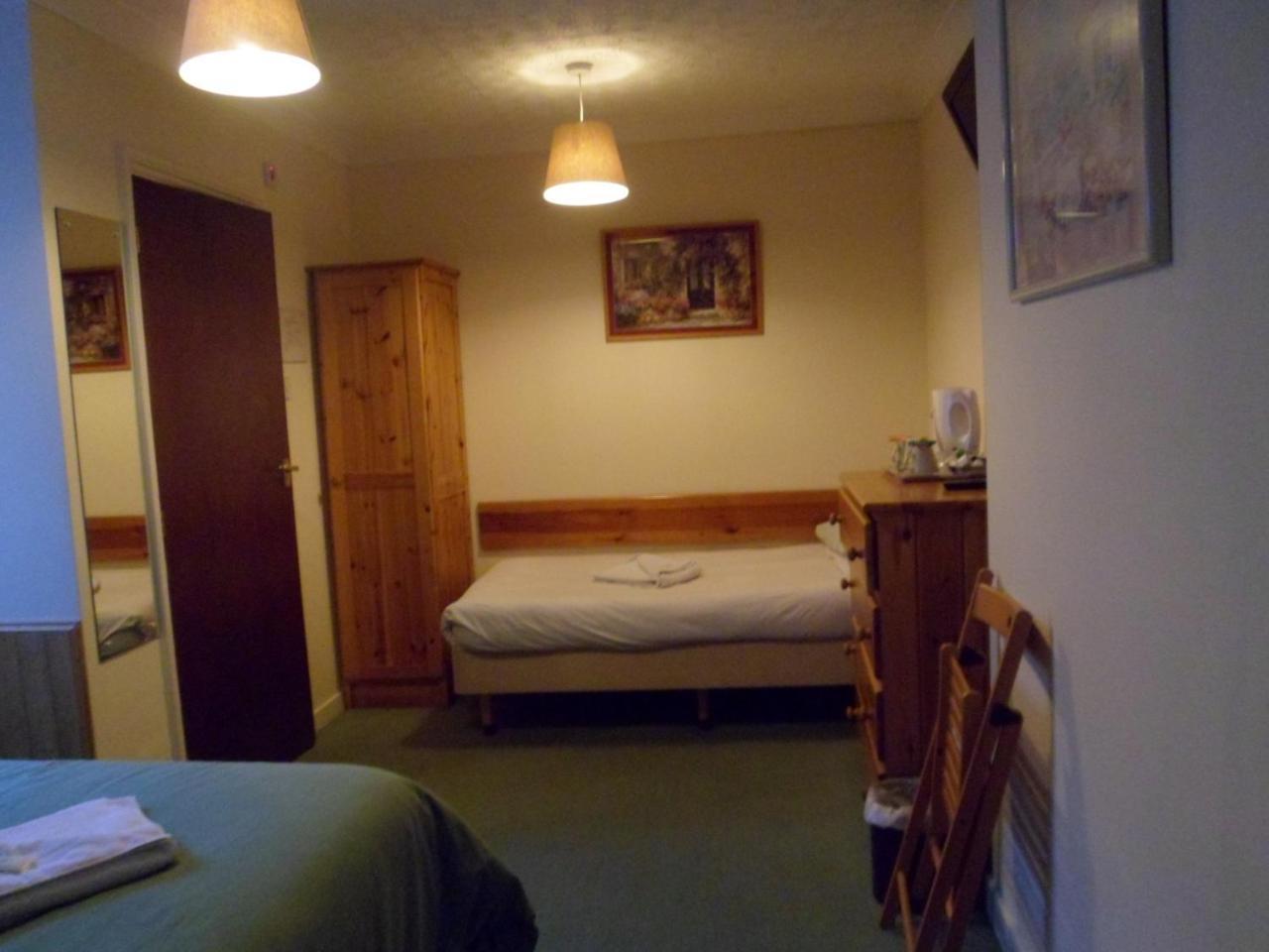 Carlton Lodge Cambridge Eksteriør billede