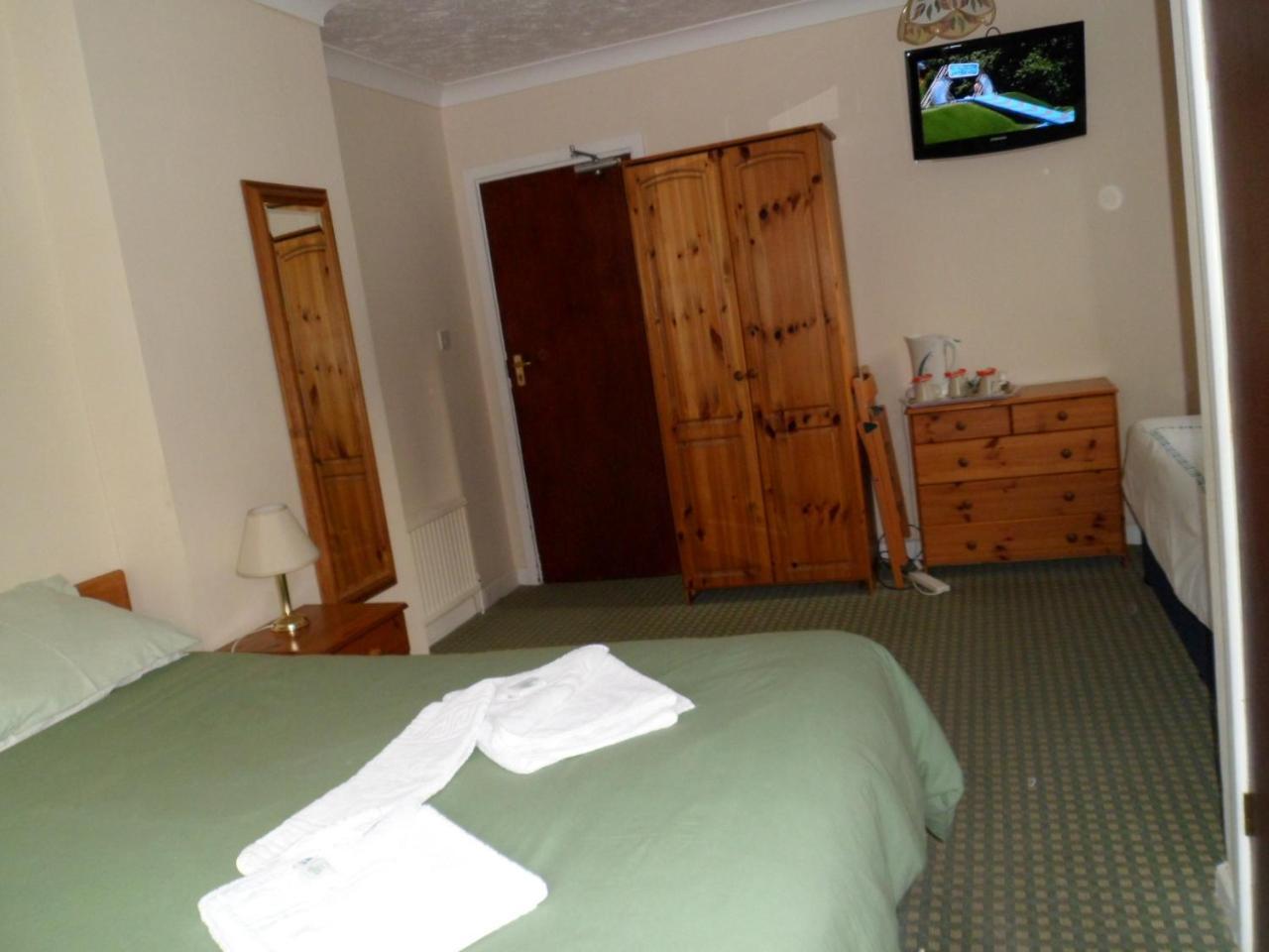 Carlton Lodge Cambridge Eksteriør billede